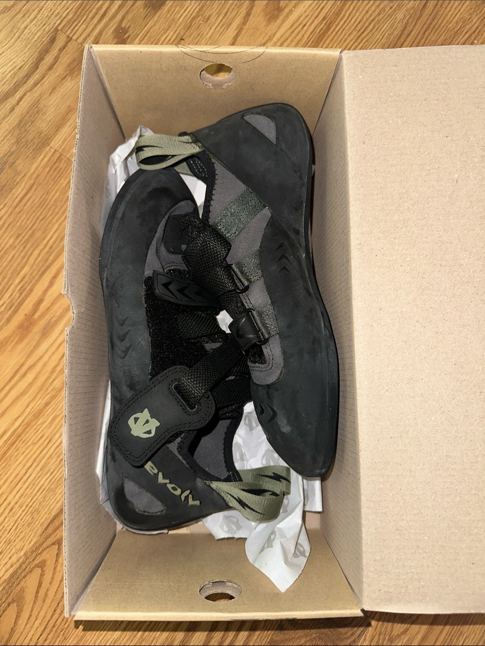 Evolv Kronos Men's Black/Olive Rock Climbing Shoes